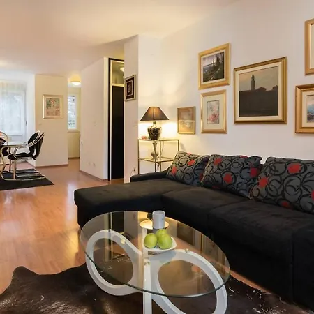 شقة Close To Znjan Beach, Comfortable Apt With *